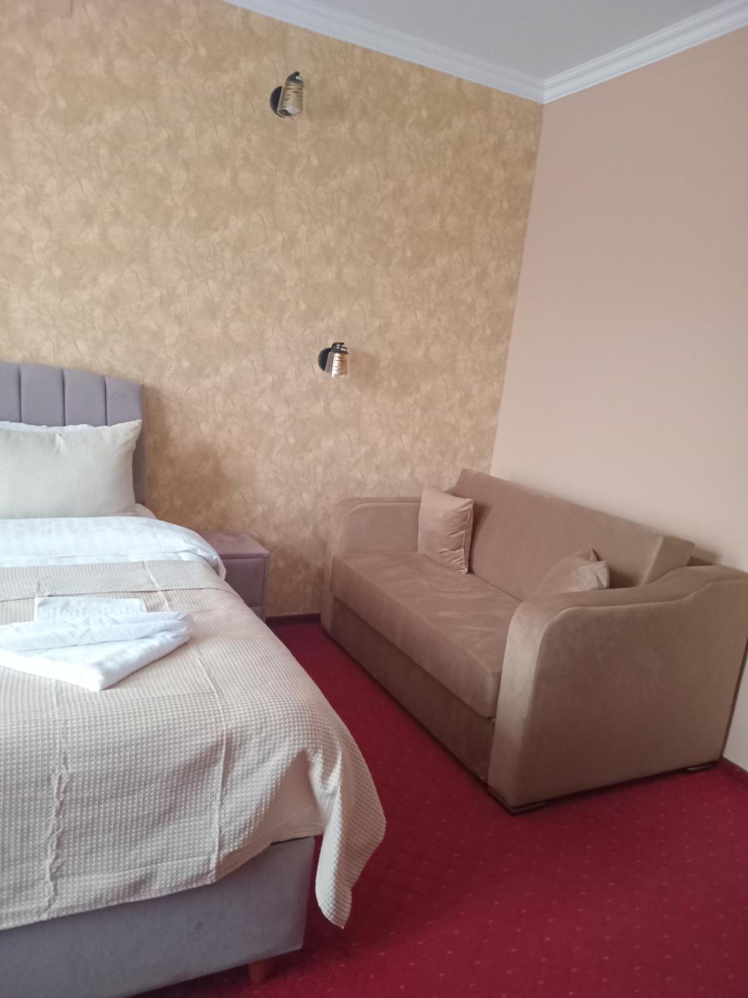 Hotel Coliseum Calafat Exterior foto